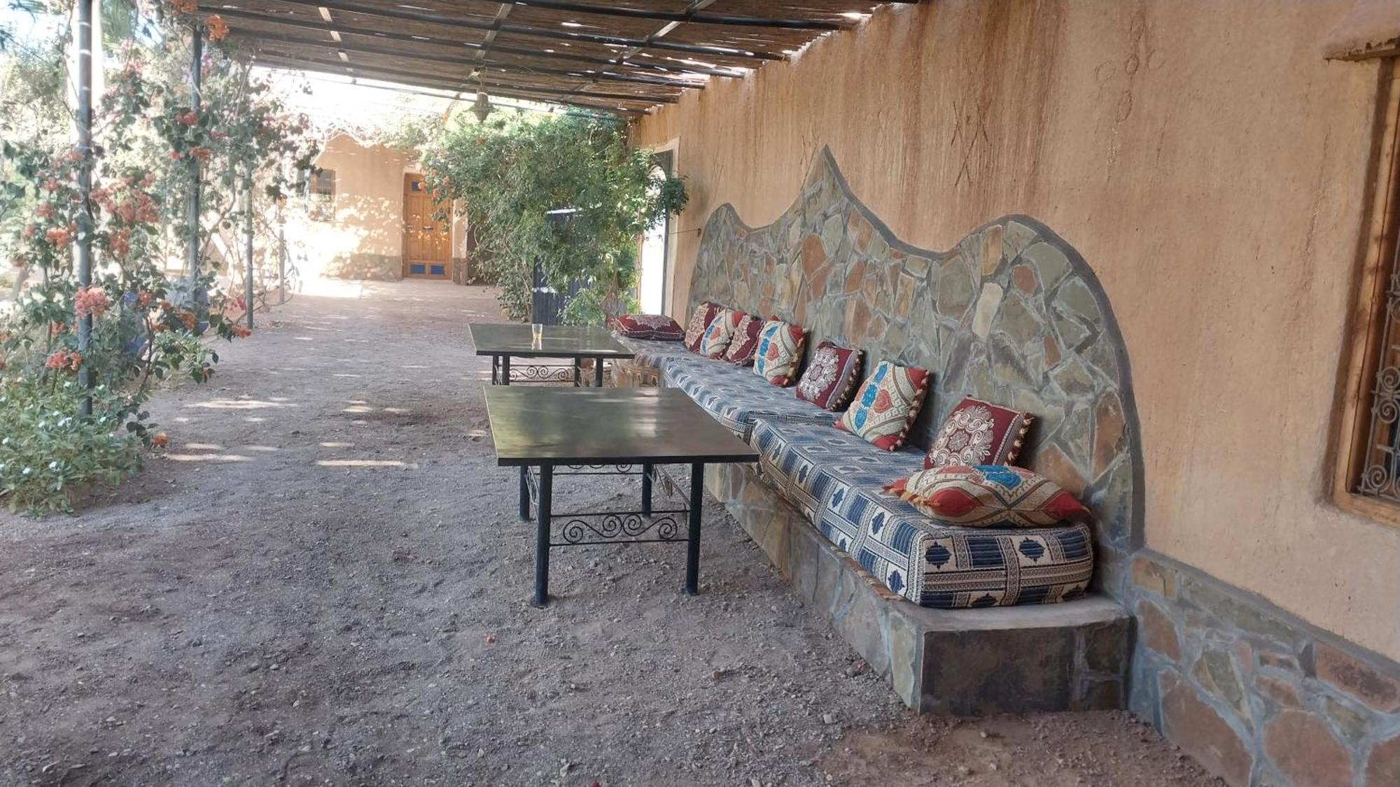 Auberge Bassou Nkob Exterior photo